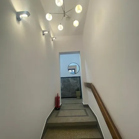 Luxury 12 Apartmán *